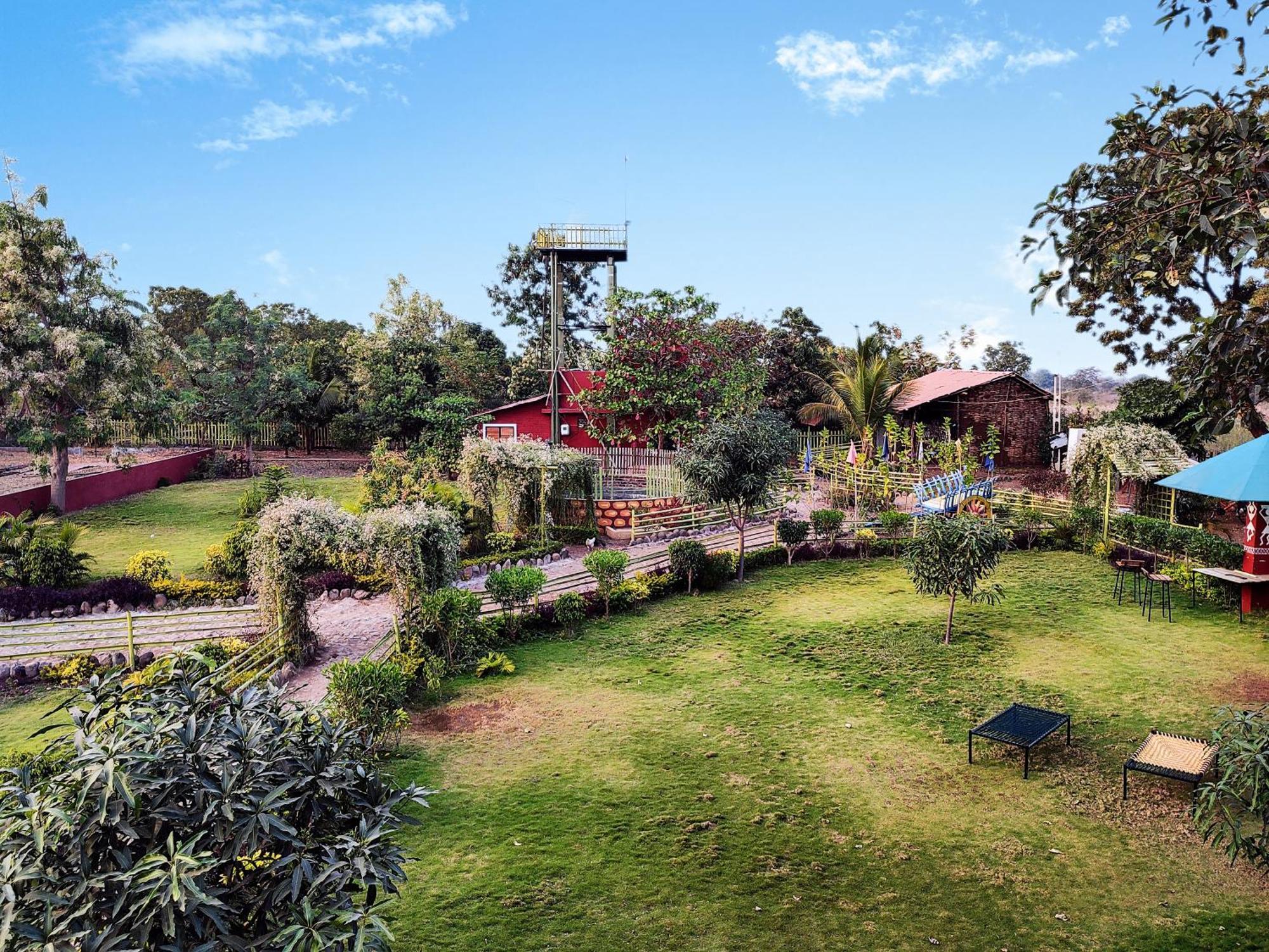 Van Vagdo Resort Rajpipla Luaran gambar