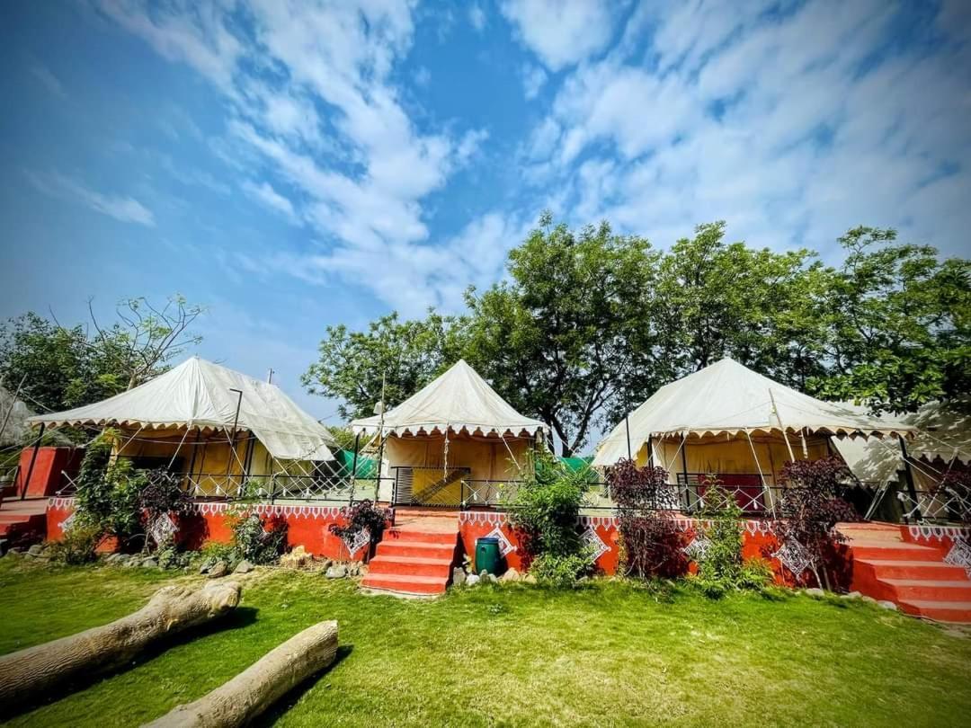 Van Vagdo Resort Rajpipla Luaran gambar